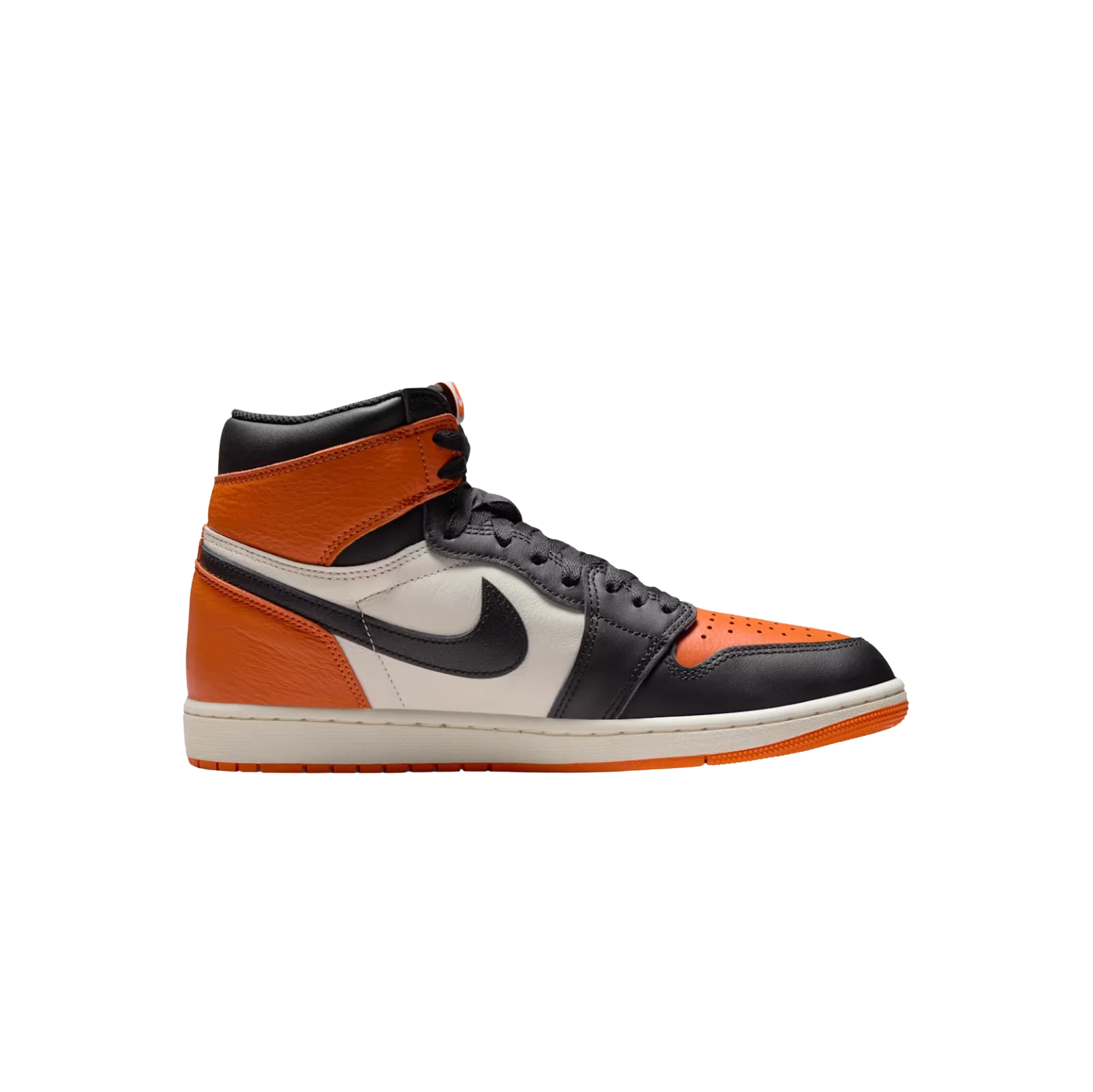 Jordan 1 High OG Shattered Backboard – vue latérale des baskets rétro en cuir premium avec swoosh noir et teinte orange Starfish